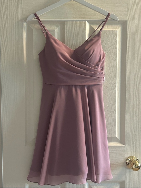 JJs House Dresses & Skirts - v-neck short chiffon dress